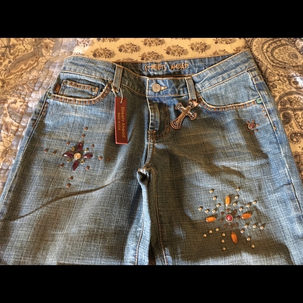 NWT Swarovski & Jewel Streets Ahead Boho Jeans